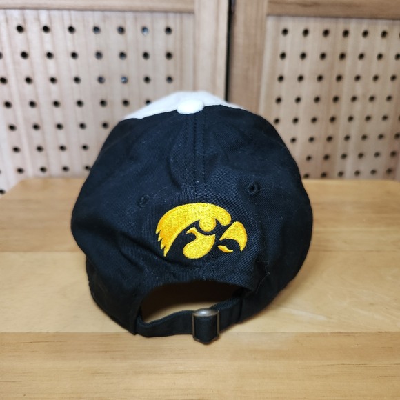 University of Iowa Captivating Headgear Hat Hawkeyes Butterfly Adjustable Cap - Picture 3 of 7
